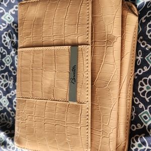 Buxton Genuine leather beige clutch